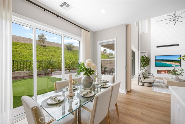 281 Burwood, Lake Forest CA: https://media.crmls.org/medias/6c477d48-3690-45e9-8346-22b7f8af9ce1.jpg