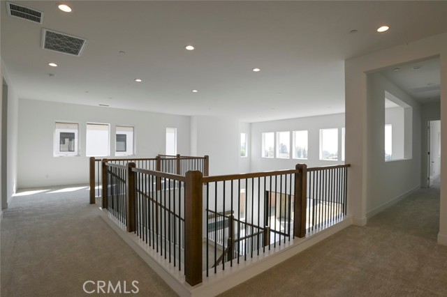 Detail Gallery Image 39 of 65 For 20552 Edgewood Ct, Chatsworth,  CA 91311 - 5 Beds | 5/1 Baths