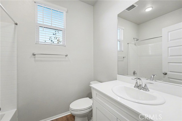 Detail Gallery Image 6 of 23 For 28506 via Priorat, Temecula,  CA 92591 - 4 Beds | 3 Baths