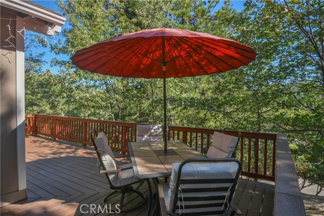 Detail Gallery Image 3 of 39 For 316 Annandale Dr, Lake Arrowhead,  CA 92352 - 4 Beds | 2 Baths