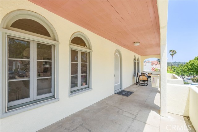 Detail Gallery Image 4 of 29 For 127 Westmont Dr, Alhambra,  CA 91801 - 3 Beds | 2 Baths