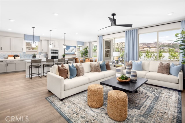 Front Image Thumbnail for CROC26089247