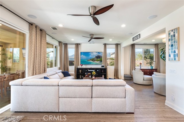 Detail Gallery Image 22 of 69 For 29364 Saltbush, Lake Elsinore,  CA 92530 - 5 Beds | 4/1 Baths