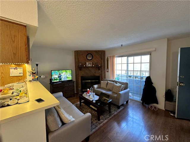 Detail Gallery Image 11 of 12 For 10205 Plainview Ave, Tujunga,  CA 91042 - – Beds | – Baths