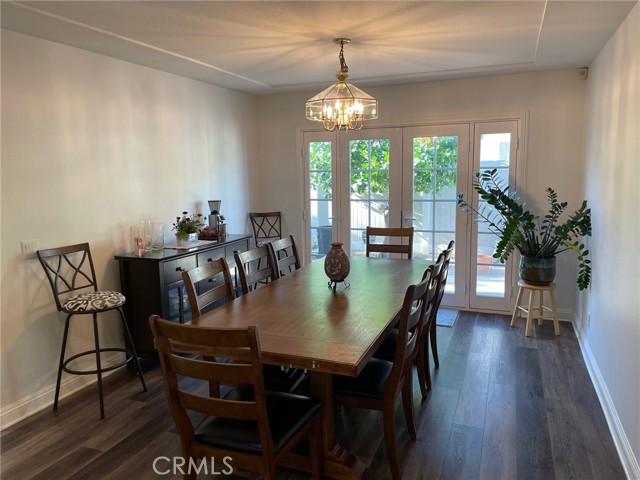 9244 Whitting Way, Riverside CA: https://media.crmls.org/medias/6c4d0ea2-3653-4508-a80d-fdbfc83ea686.jpg