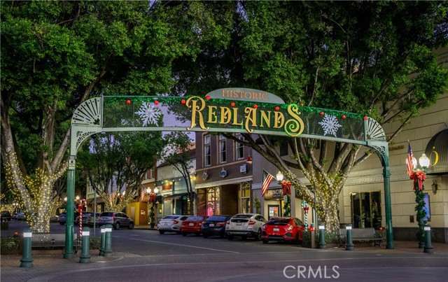 30746 E Sunset S Drive, Redlands CA: https://media.crmls.org/medias/6c4d1754-b2ed-4d46-b901-ea25bc2dbc08.jpg