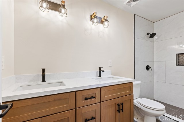 Detail Gallery Image 21 of 31 For 183 Moreno Lane, Sugarloaf,  CA 92386 - 3 Beds | 2 Baths