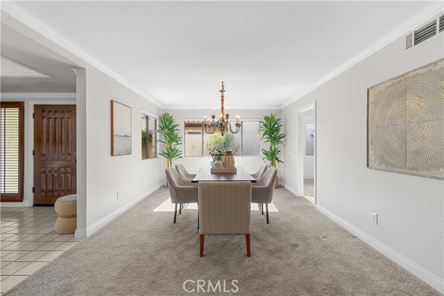 897 Calle Del Sol, Upland CA: https://media.crmls.org/medias/6c4e7128-ab94-459f-9f80-3af0e12dd9ab.jpg