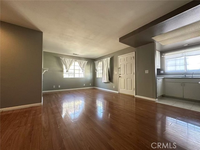 Detail Gallery Image 3 of 13 For 920 N Unruh Ave, La Puente,  CA 91744 - 3 Beds | 2/1 Baths