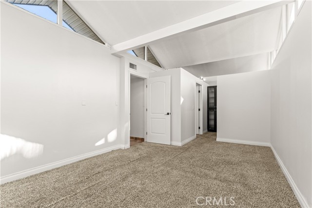 Detail Gallery Image 26 of 39 For 234 Walnut St, Newport Beach,  CA 92663 - 2 Beds | 2 Baths
