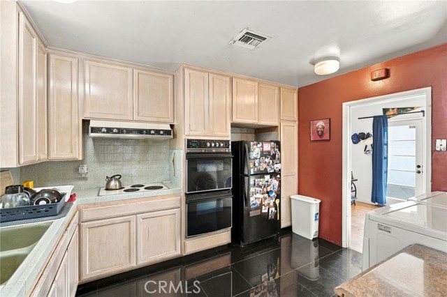 12410 Lull Street photo 17