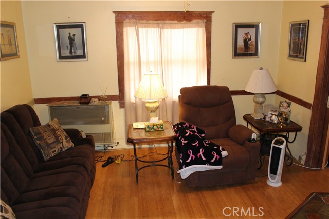 Detail Gallery Image 21 of 27 For 320 Metropole Ave #B,  Avalon,  CA 90704 - 3 Beds | 2 Baths