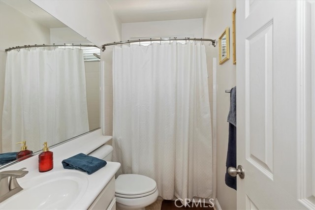 Detail Gallery Image 15 of 35 For 7213 Cottage Grove Dr, Corona,  CA 92880 - 5 Beds | 3 Baths