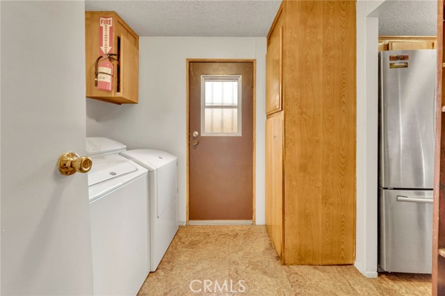 1401 W 9th Street, Pomona CA: https://media.crmls.org/medias/6c5325bc-dbb6-470c-bb83-a39ba878550f.jpg