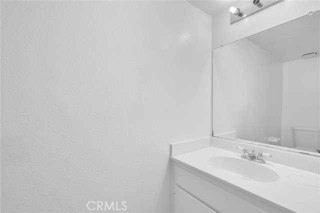 Detail Gallery Image 19 of 34 For 15400 Canyonstone Dr, Moreno Valley,  CA 92551 - 3 Beds | 2/1 Baths