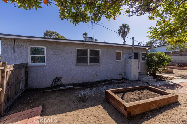 1308 Irena Avenue, Redondo Beach, California 90277, 3 Bedrooms Bedrooms, ,1 BathroomBathrooms,Residential,Sold,Irena,SB22205382