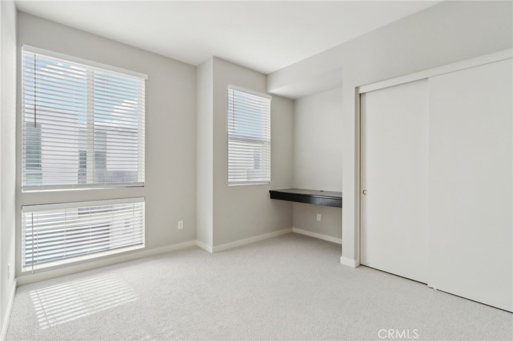 6c566a07 911a 4f26 B4bc B340b02d7c33