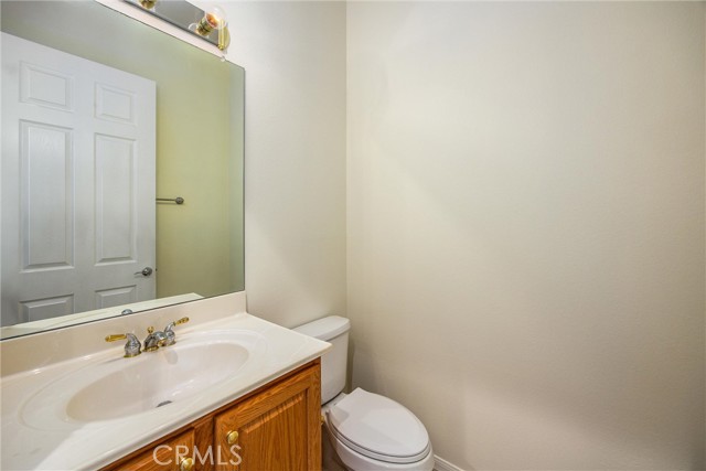 Detail Gallery Image 10 of 42 For 985 Hidden Oaks Dr, Beaumont,  CA 92223 - 2 Beds | 2/1 Baths