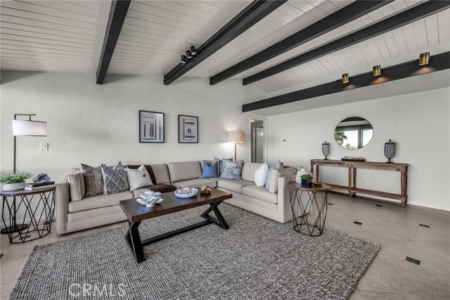 Detail Gallery Image 18 of 38 For 2960 Crownview Dr, Rancho Palos Verdes,  CA 90275 - 4 Beds | 3 Baths