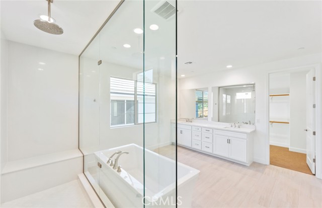 Detail Gallery Image 34 of 44 For 11742 Canoga Dr, Chatsworth,  CA 91311 - 4 Beds | 4/1 Baths