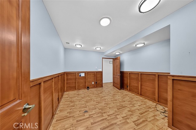 Commercial for Sale in Burbank, California