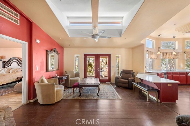 2311 Rose Road, Fallbrook CA: https://media.crmls.org/medias/6c5827b7-84a1-429f-9e2a-308c04912df2.jpg