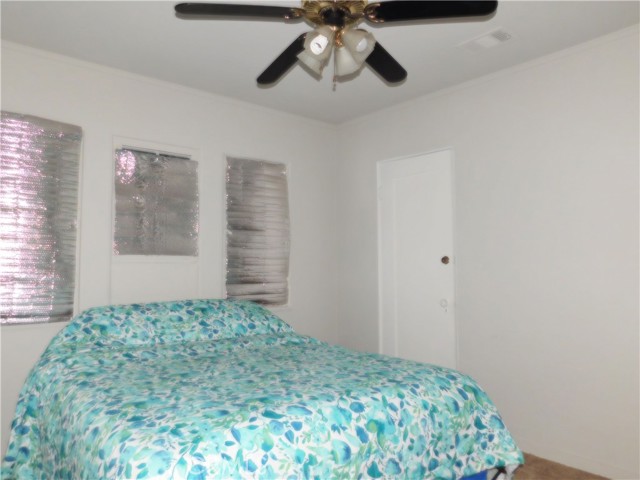 1319 S Downey Road, Los Angeles CA: https://media.crmls.org/medias/6c582eb3-c4b0-4385-b4da-3b5dfc11b863.jpg