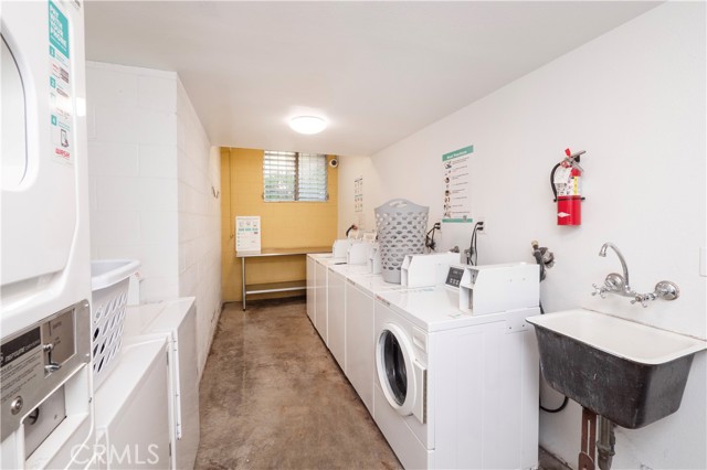 Detail Gallery Image 41 of 48 For 545 Chestnut Ave #104,  Long Beach,  CA 90802 - 1 Beds | 1 Baths