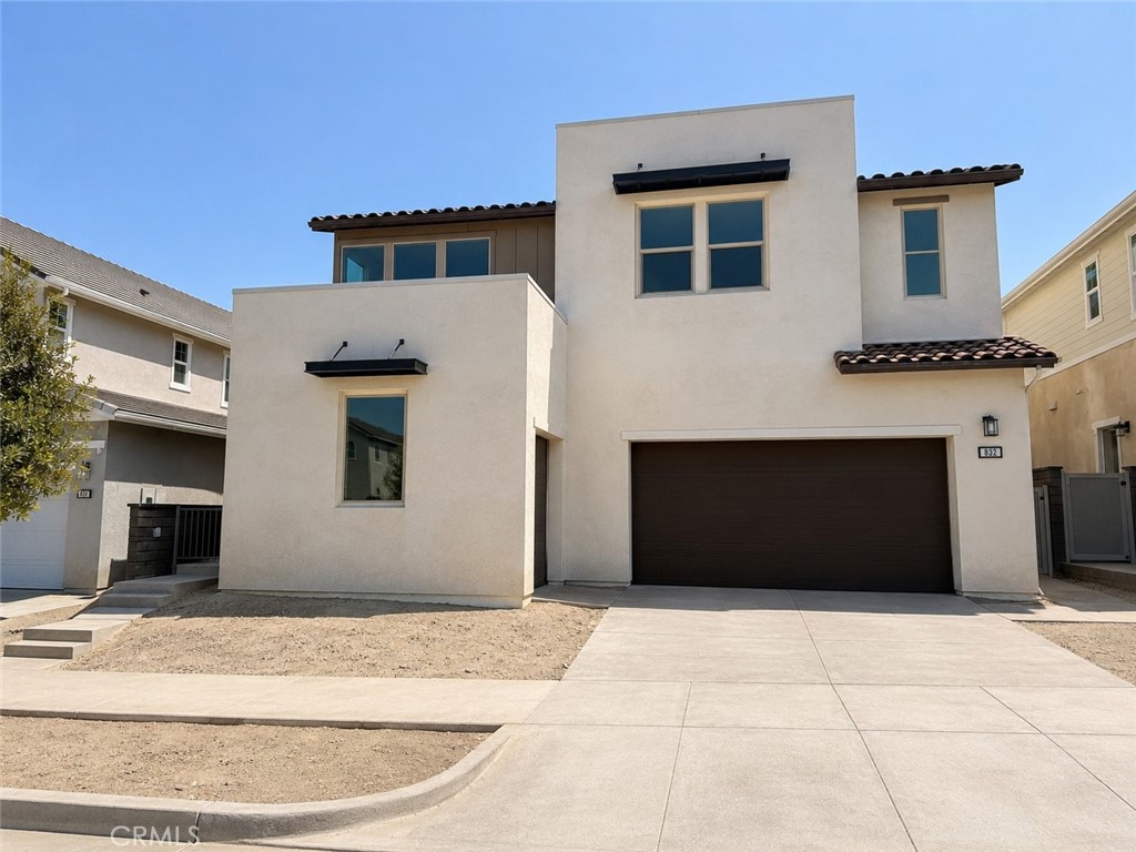 832 Heather Road