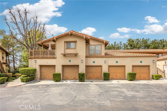 27 Timbre, Rancho Santa Margarita CA: https://media.crmls.org/medias/6c599600-d2f9-4733-9166-d3c604a922a5.jpg