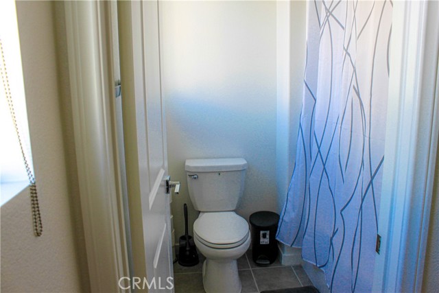 Detail Gallery Image 13 of 34 For 16281 Castello Ln #2,  Fontana,  CA 92336 - 3 Beds | 2/1 Baths