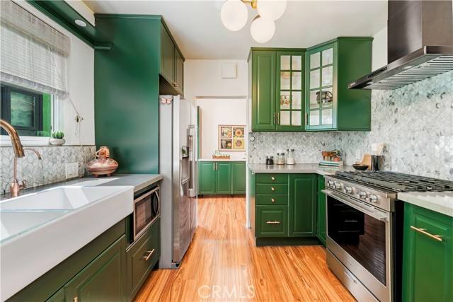 Detail Gallery Image 14 of 40 For 4252 S Norton, Los Angeles,  CA 90008 - 4 Beds | 3 Baths