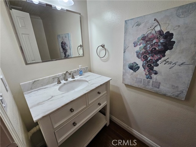 27 Tiburon Court, Manhattan Beach, California 90266, 2 Bedrooms Bedrooms, 0 ,2 BathroomsBathrooms,Residential,For Sale,Tiburon,0,SB26078984
