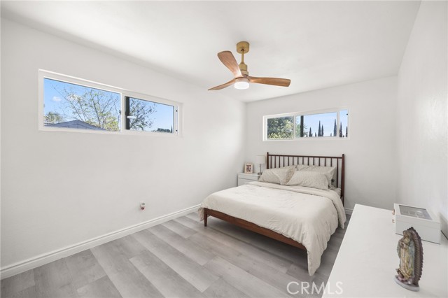 Detail Gallery Image 10 of 34 For 17875 Merrill, Fontana,  CA 92335 - 3 Beds | 1/1 Baths