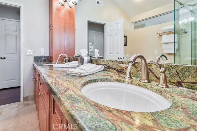 Double Sinks Primary Bath