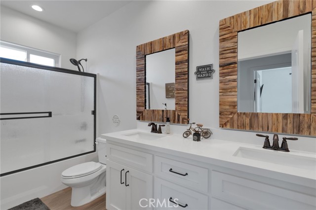 Detail Gallery Image 39 of 71 For 8357 Macron, Oak Hills,  CA 92344 - 4 Beds | 3 Baths