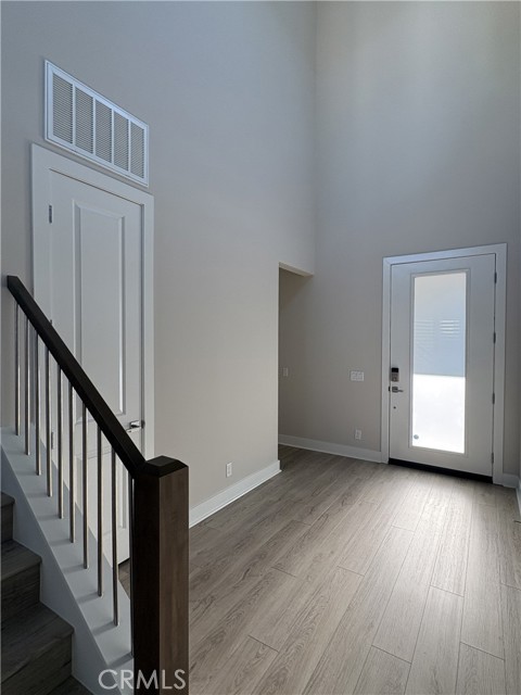 Detail Gallery Image 5 of 31 For 160 Longden, Lake Forest,  CA 92630 - 4 Beds | 4 Baths