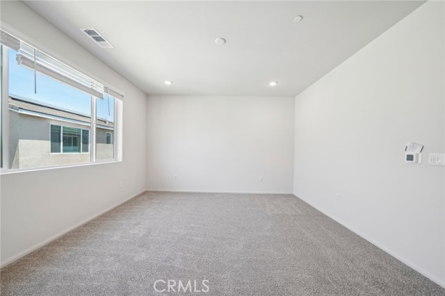 2097 Bergamot Street, Redlands CA: https://media.crmls.org/medias/6c5d88e0-9f3c-4507-8958-dc195392107b.jpg