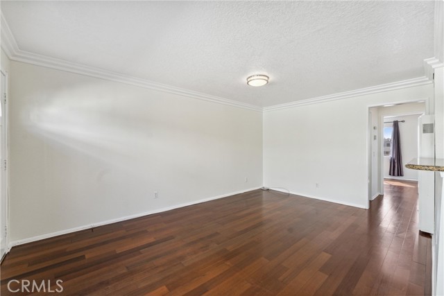 Detail Gallery Image 9 of 26 For 3425 E 15th St 18d,  Long Beach,  CA 90804 - 2 Beds | 2 Baths