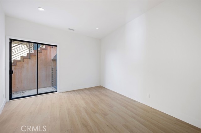 Detail Gallery Image 23 of 45 For 648 Mystic Vw, Laguna Beach,  CA 92651 - 5 Beds | 3/2 Baths