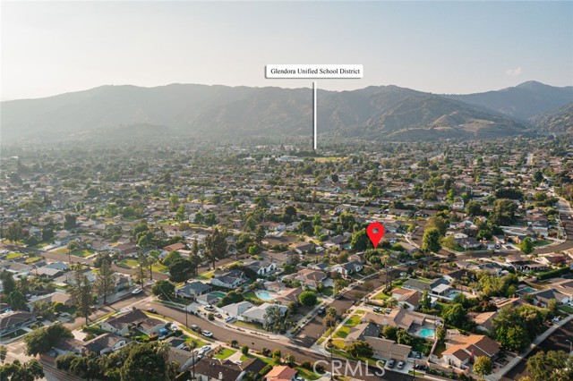 153 Underhill Drive, Glendora CA: https://media.crmls.org/medias/6c5f2912-32de-490e-8f08-dfa1707e546c.jpg