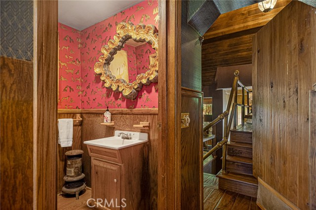 969 Oak Drive, Crestline CA: https://media.crmls.org/medias/6c5f5585-2d1c-48fb-89bc-6e100375cdfe.jpg