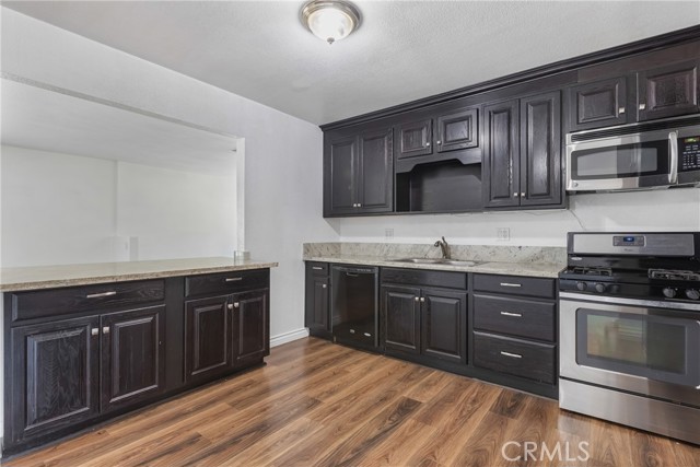 11050 Davis Street, Moreno Valley CA: https://media.crmls.org/medias/6c5f5bd6-0408-44e8-b204-c9c27bca68cf.jpg