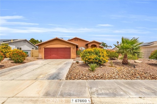 Detail Gallery Image 1 of 23 For 67660 Ovante Rd, Cathedral City,  CA 92234 - 3 Beds | 2 Baths