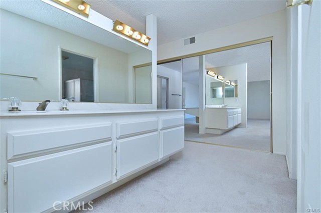 Detail Gallery Image 30 of 34 For 4061 Falling Leaf, Encino,  CA 91316 - 5 Beds | 4/1 Baths