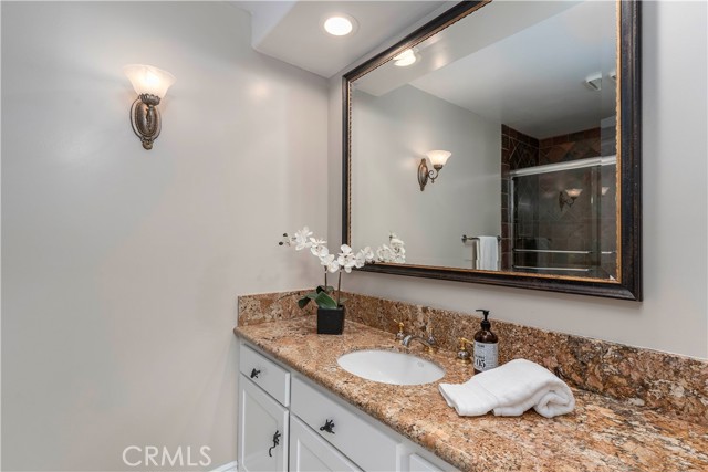 2219 Westshore Lane, Westlake Village CA: https://media.crmls.org/medias/6c5f8e23-411d-446a-90a7-0bf8f3c51b25.jpg