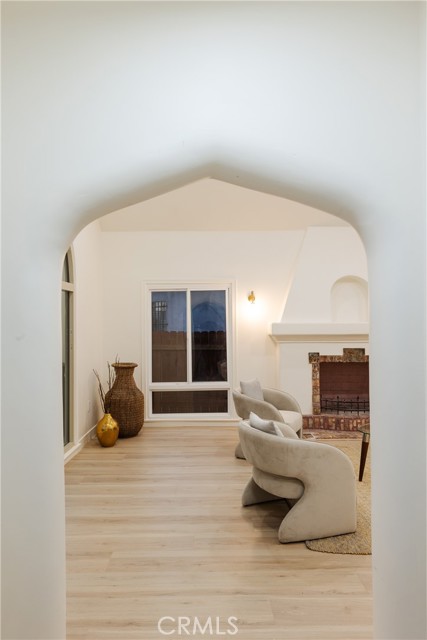 Detail Gallery Image 8 of 42 For 1935 W 76th St, Los Angeles,  CA 90047 - 3 Beds | 3 Baths