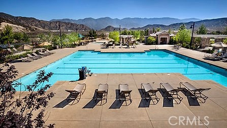 18019 Lapis Lane, San Bernardino CA: https://media.crmls.org/medias/6c603b46-525a-40ce-8dc3-fde6056575ba.jpg