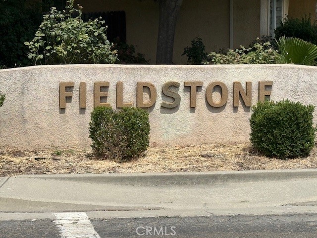 https://media.crmls.org/medias/6c6061a7-035f-49fa-8f1d-883311696c06.jpg?preset=X-Large