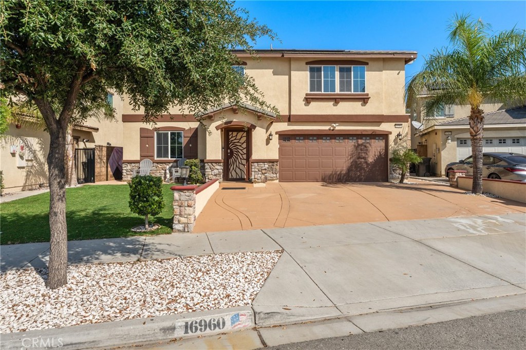 16960 Beachwood